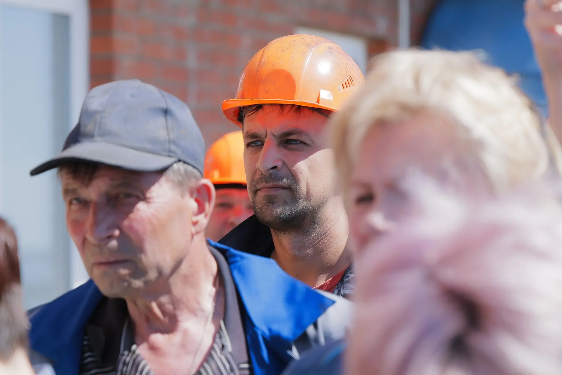 Вячеслав Федорищев начал рабочую поезду в Октябрьск с совещания по оперативной обстановке и посещения логистического предприятия