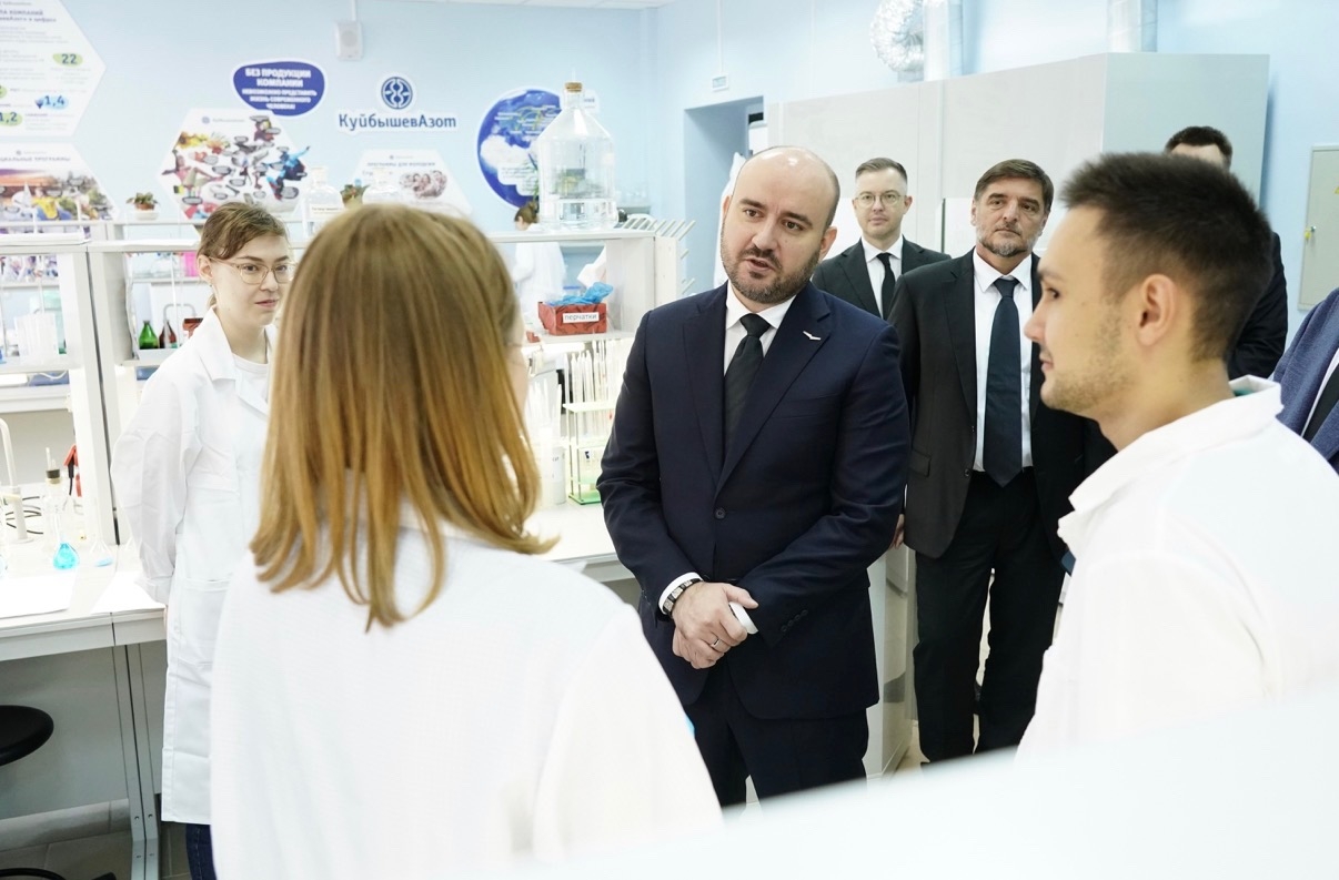 Губернатор Самарской области Вячеслав Федорищев оценил образовательные пространства университета в Тольятти