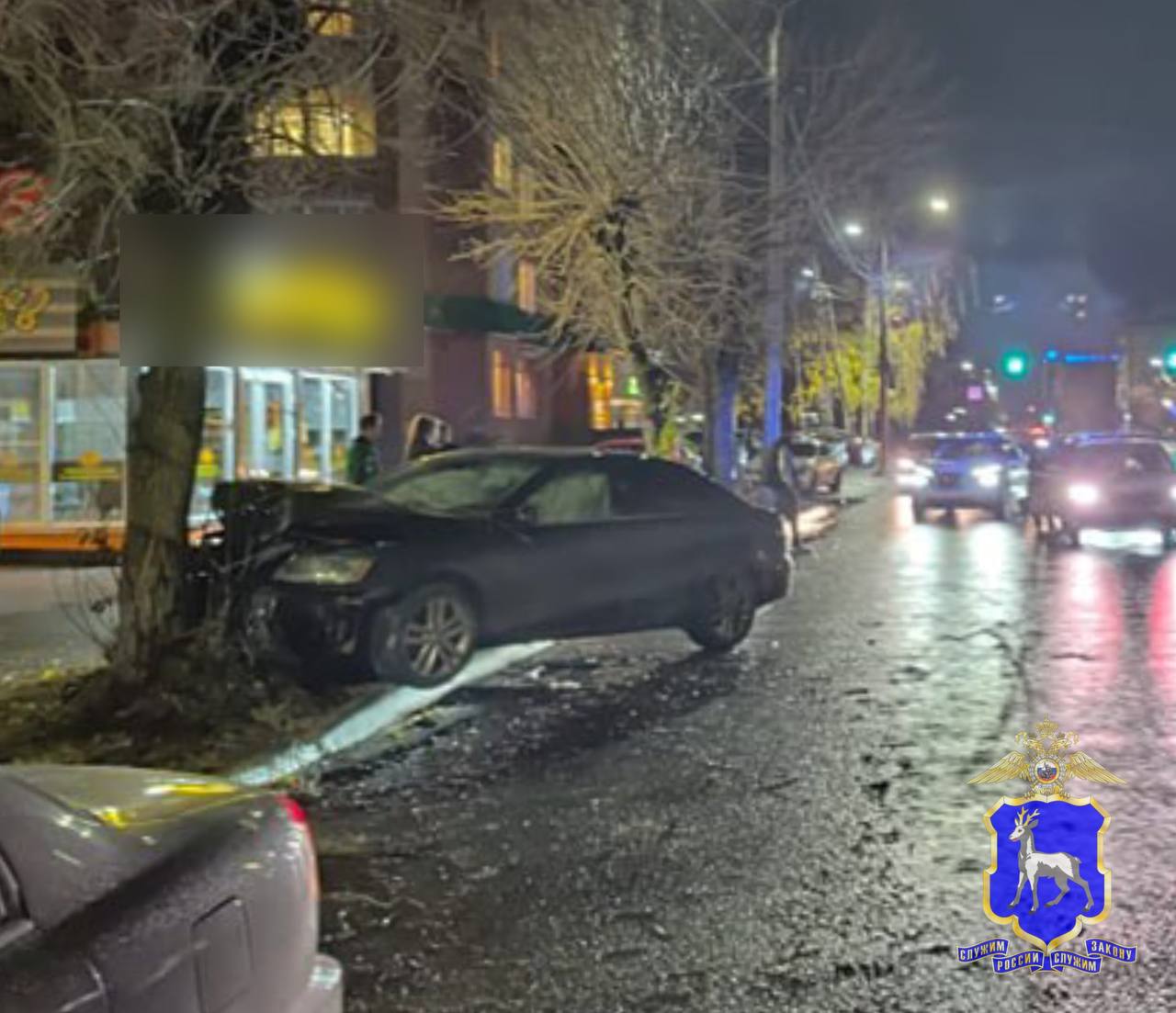 В Самаре после столкновения "Рено" и "семерки" пострадали 2 человека