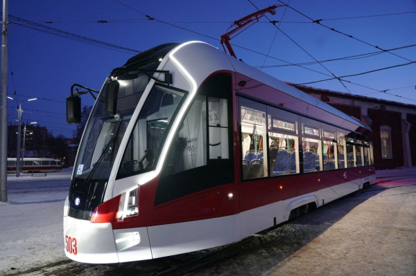 В Самару прибыли два новых современных трамвая 