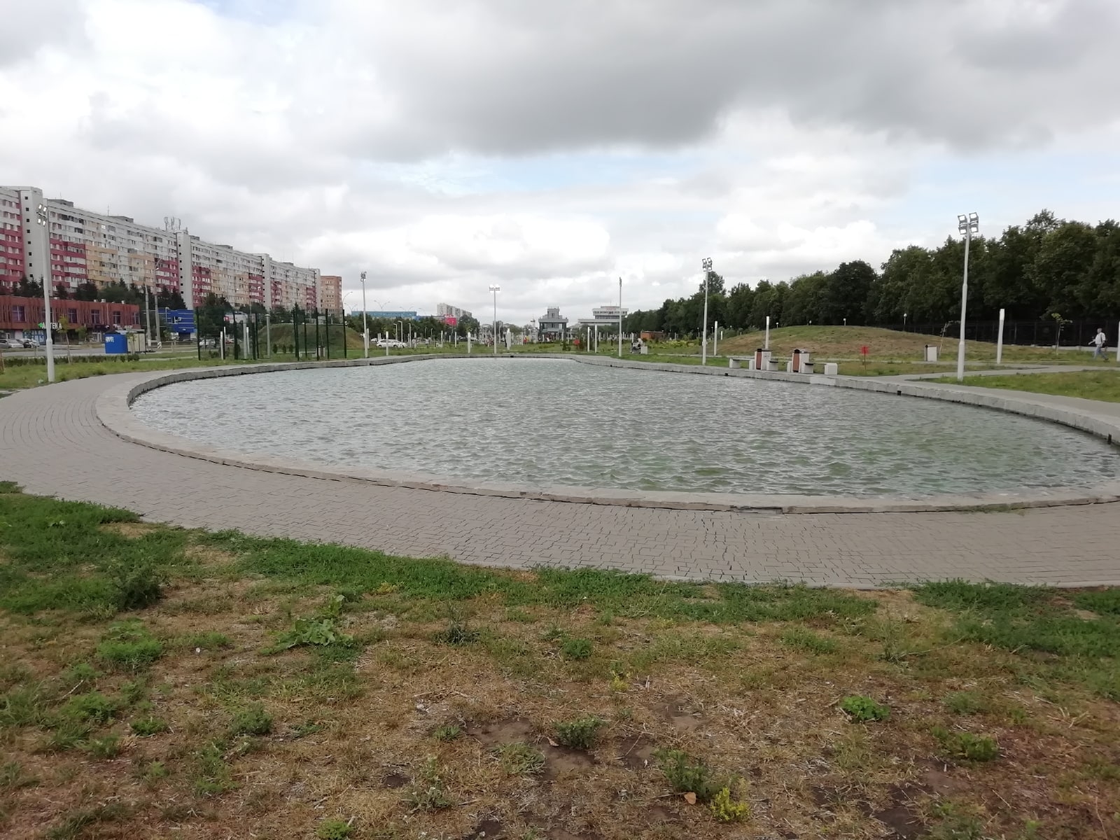 В Автозаводском районе Тольятти скверу дали имя Виктора Полякова