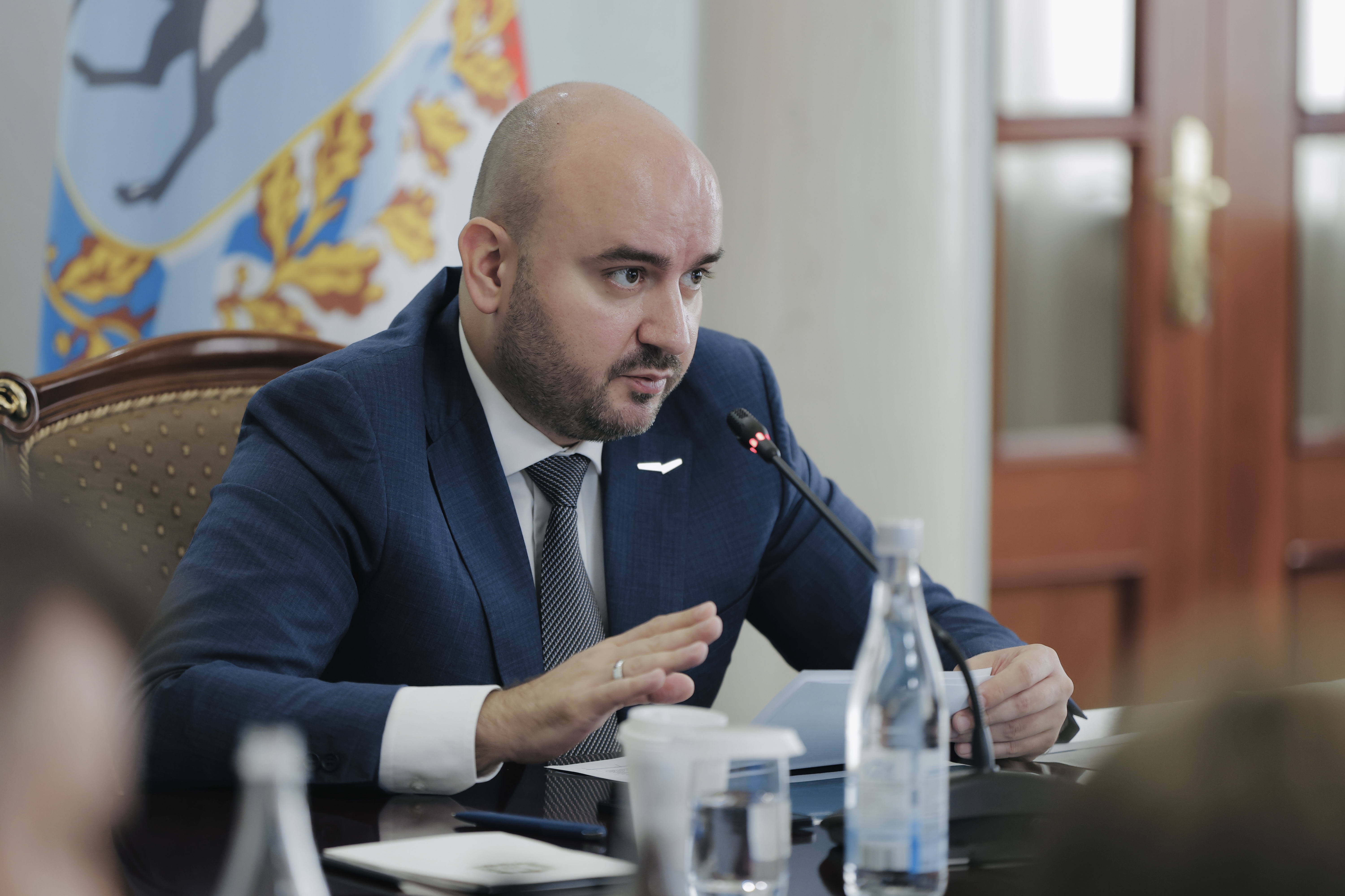 В Самаре на оперативном совещании с губернатором обсудили меры по обеспечению региона топливом