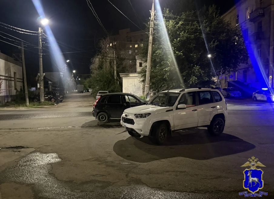 В массовом ДТП в Кировском районе Самары пострадал водитель "четырнадцатой"
