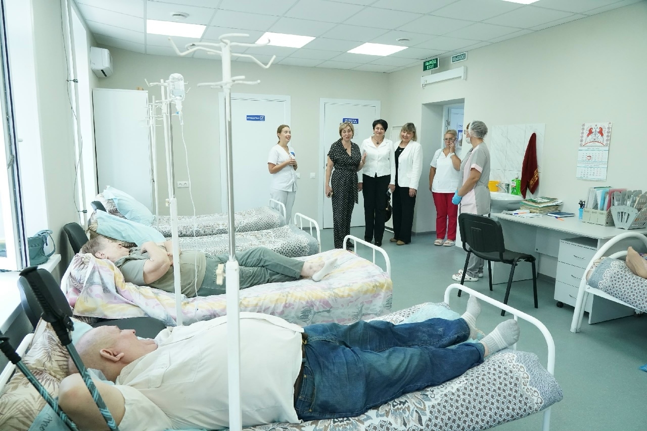 В новых стенах: в Самарской области продолжают ремонтировать медучреждения