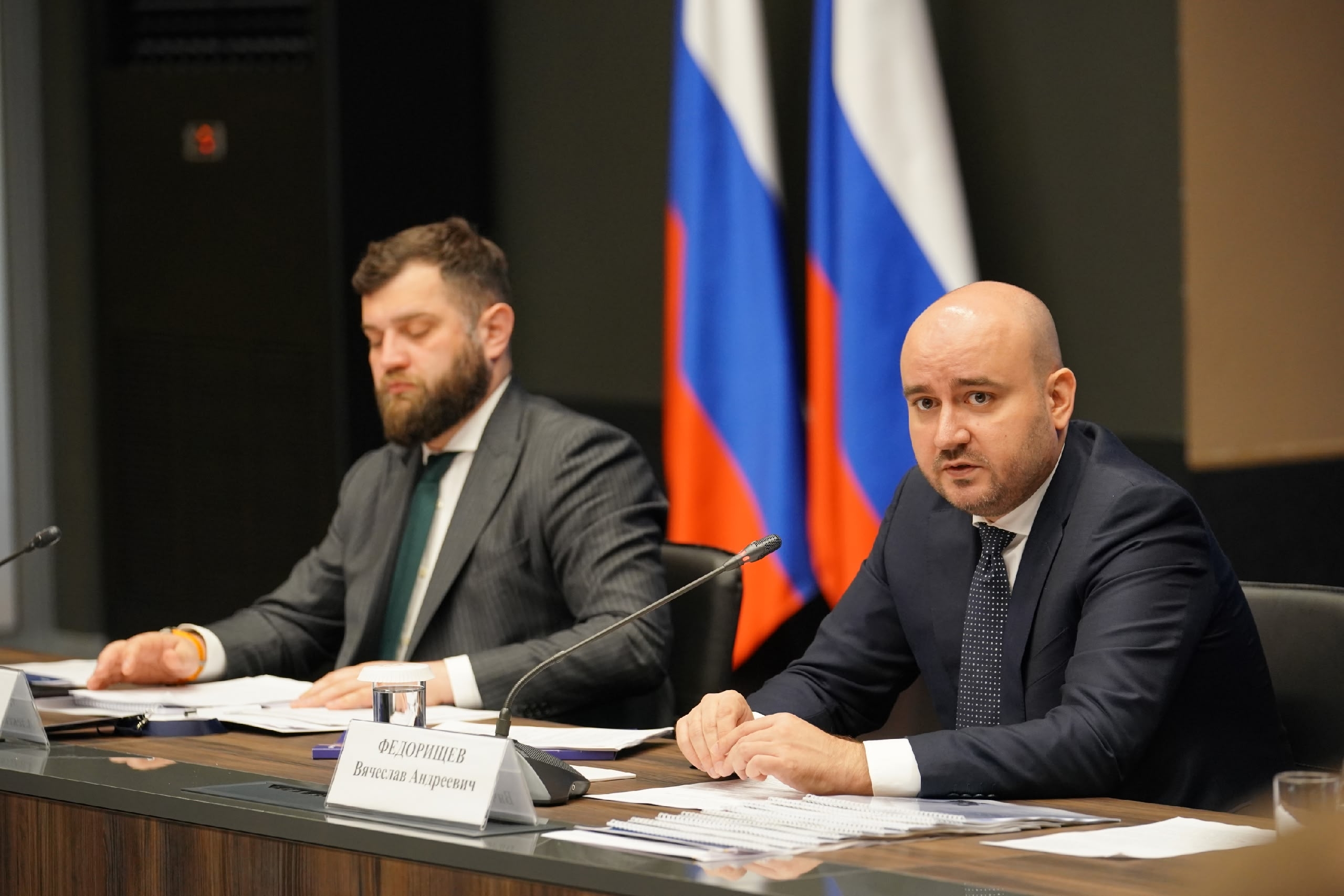 Вячеслав Федорищев обсудил внедрение робототехнических систем и комплексов в отраслях промышленности