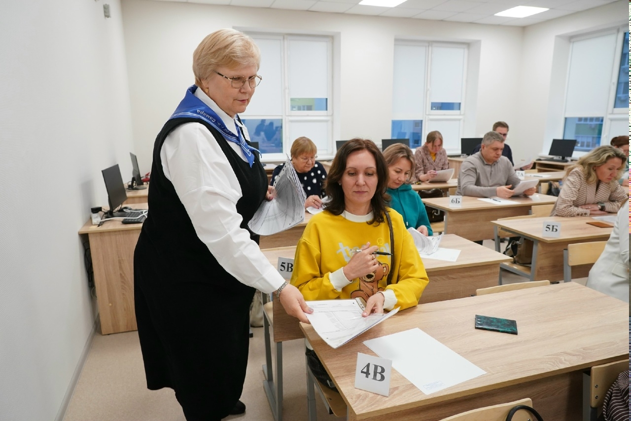 Родительский зачет: мамы и папы выпускников написали ЕГЭ