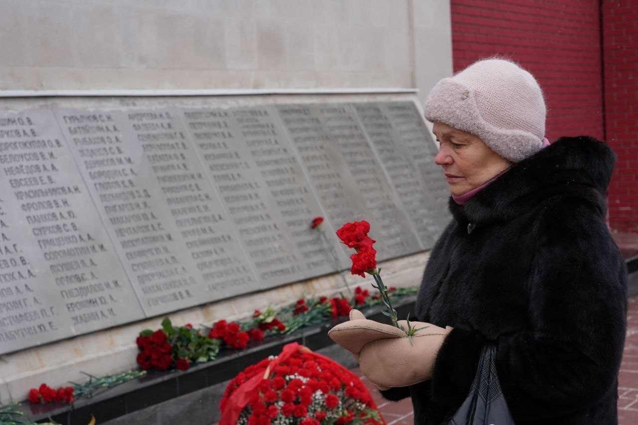 В Самаре почтили память сотрудников ОВД, погибших при исполнении служебного долга