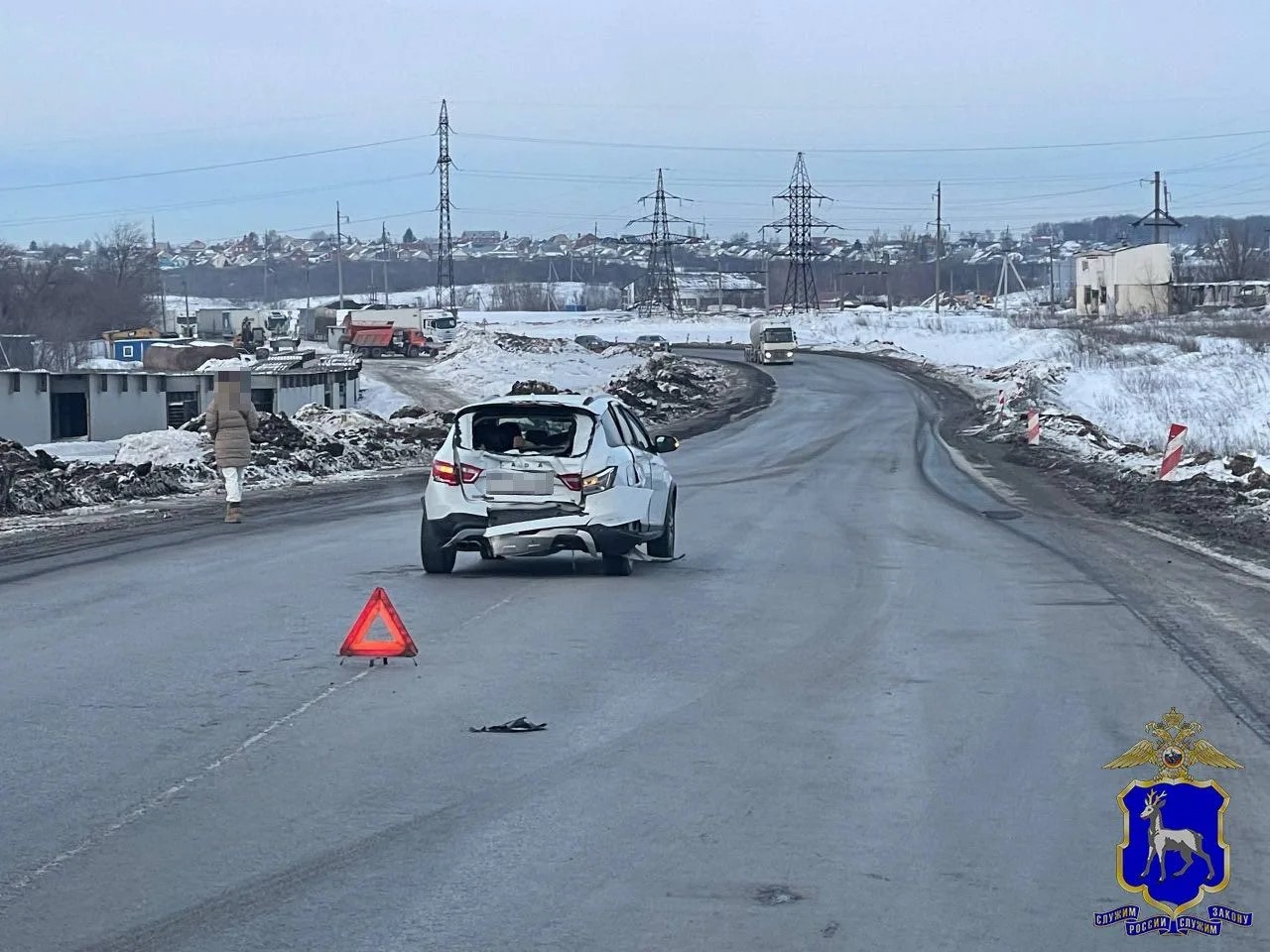 В Самарской области пассажирский автобус врезался в легковушку
