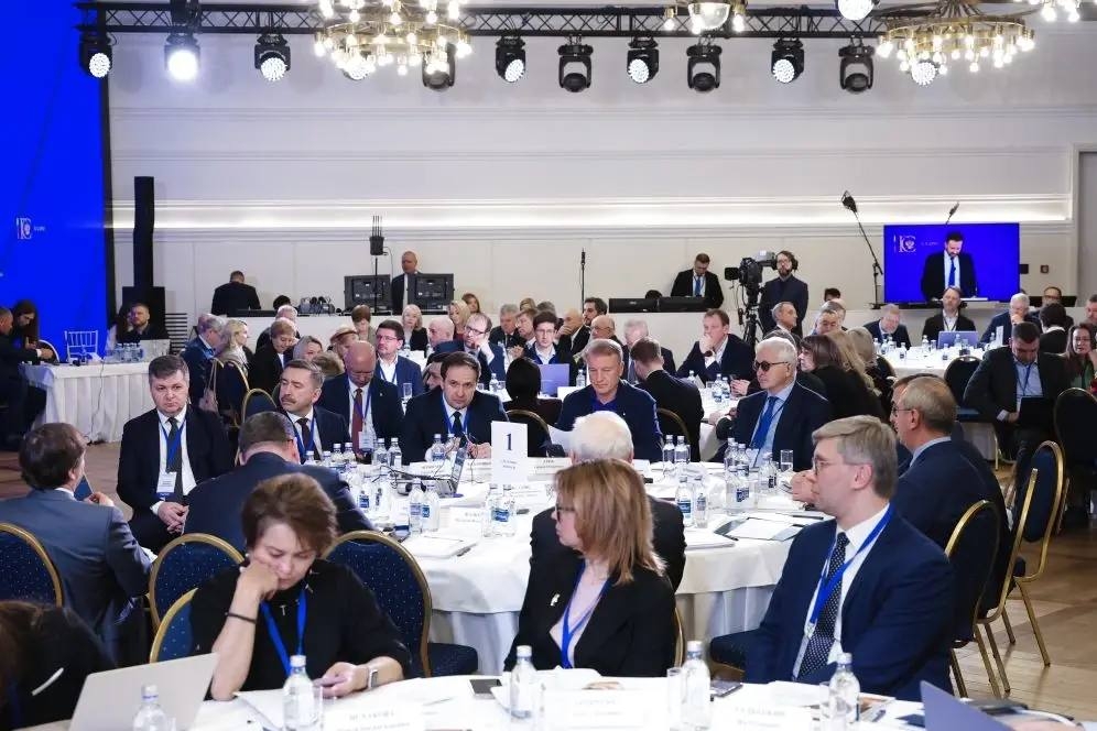 Вячеслав Федорищев принял участие в расширенном заседании комиссии Госсовета РФ по направлению "Кадры"