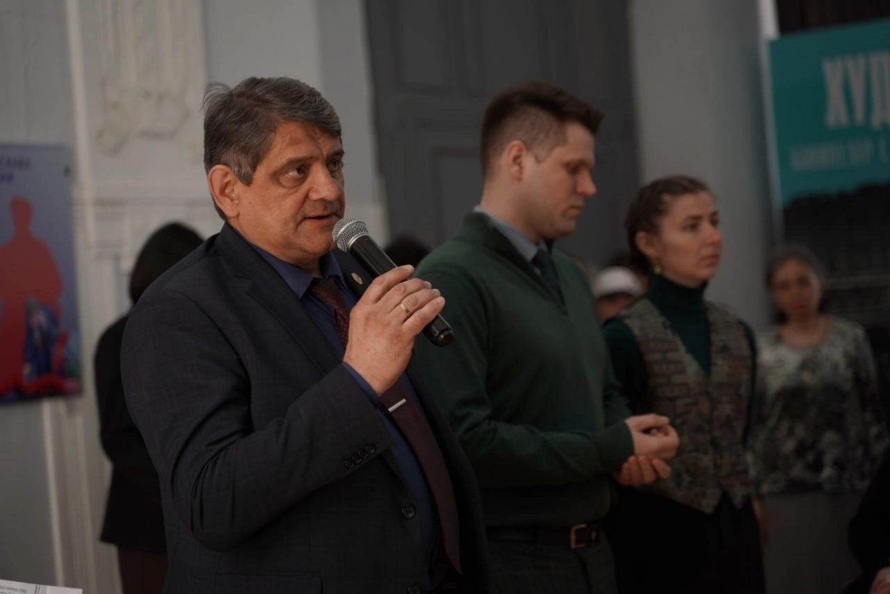 Самарцев приглашают на выставку "Герои нашего времени"
