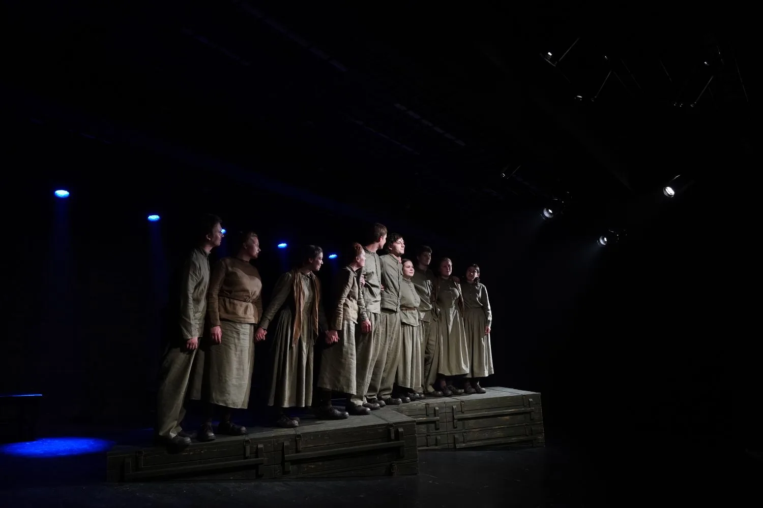 В театре "Грань" состоялась премьера спектакля "Код памяти. Страницы войны"