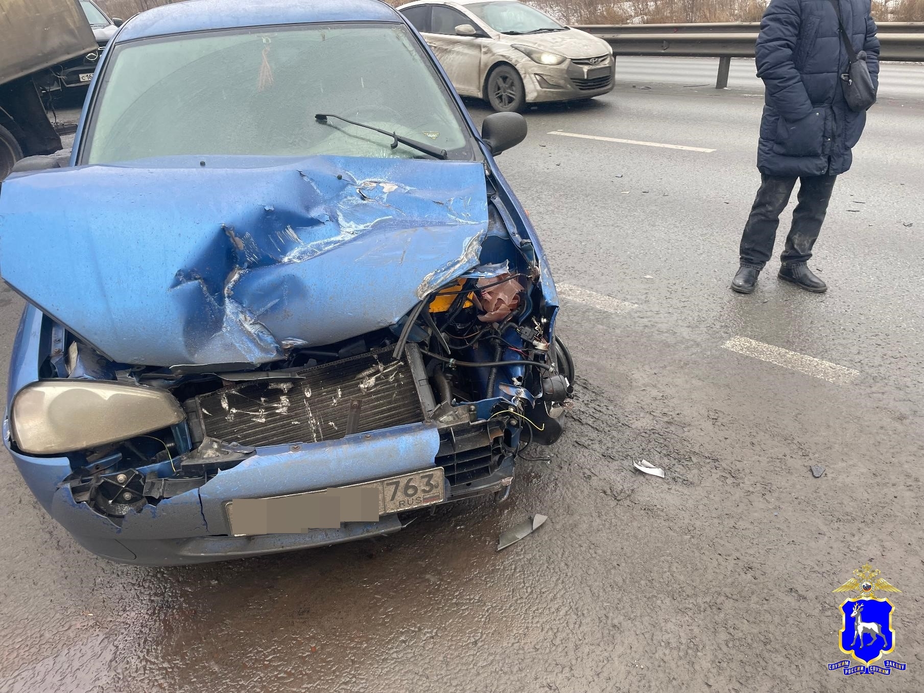 В Самаре в массовой аварии пикап опрокинулся в кювет