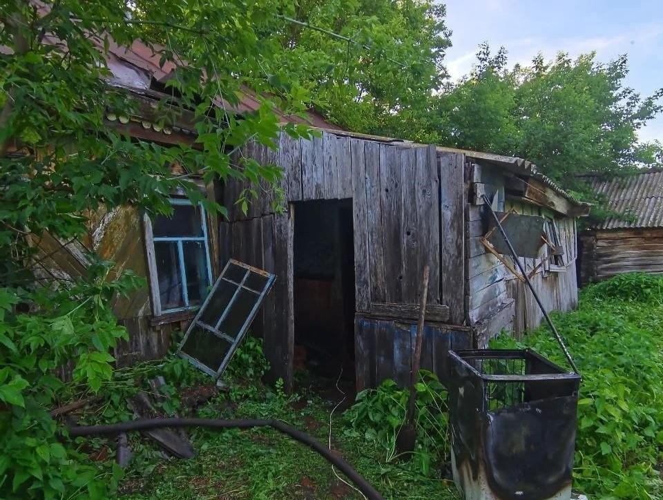 В Степановке горел частный дом на 15 "квадратах"