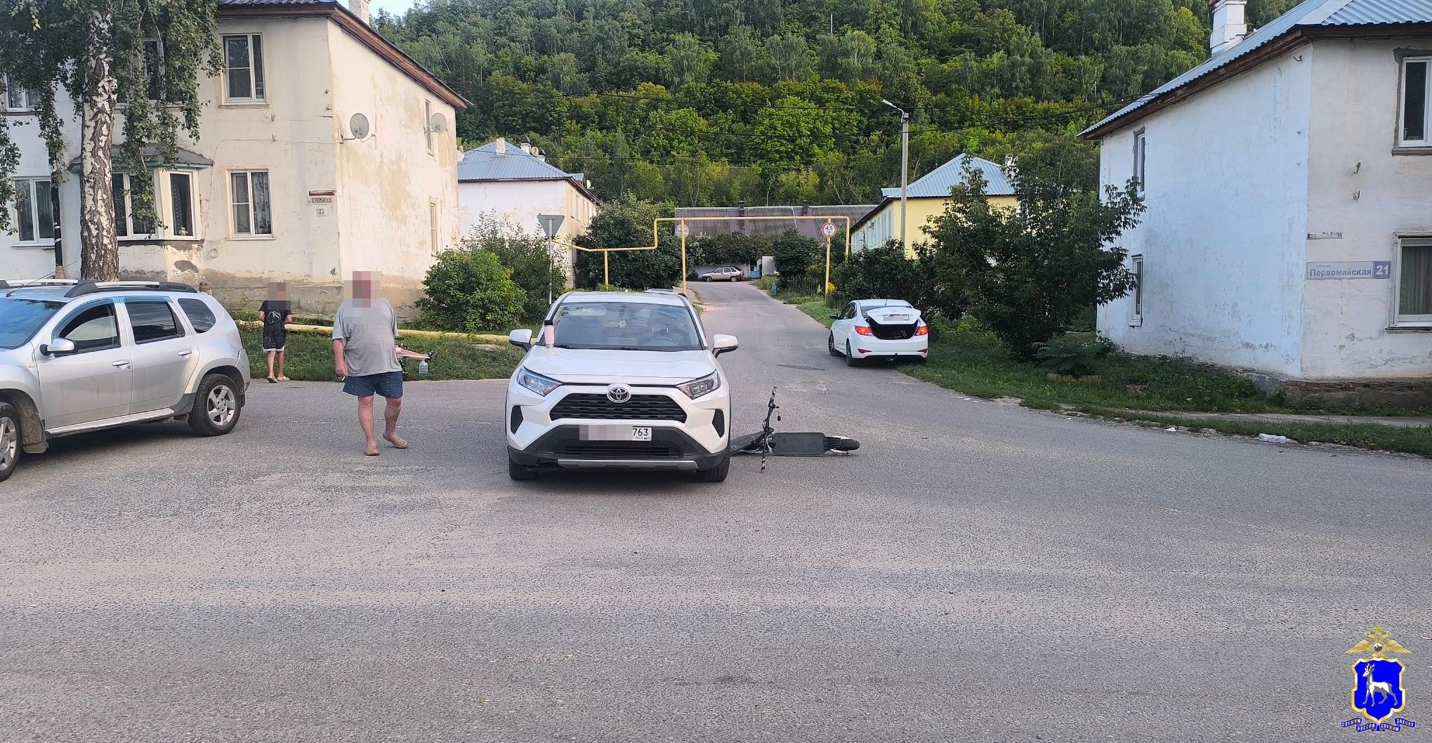 В Жигулевске женщина на внедорожнике сбила подростка на электросамокате