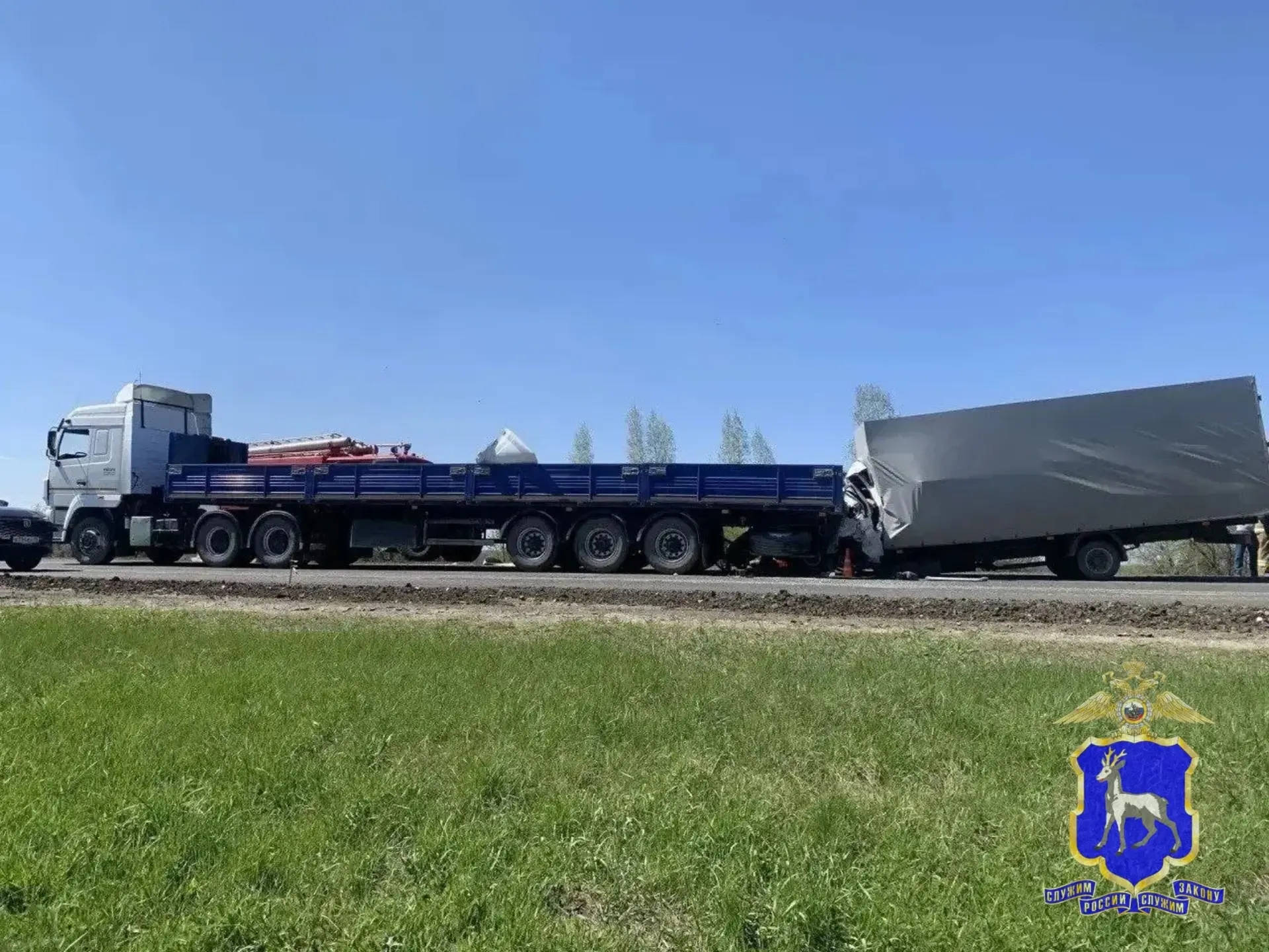В Елховском районе 4 мая погиб водитель "Газели", въехавшей в полуприцеп