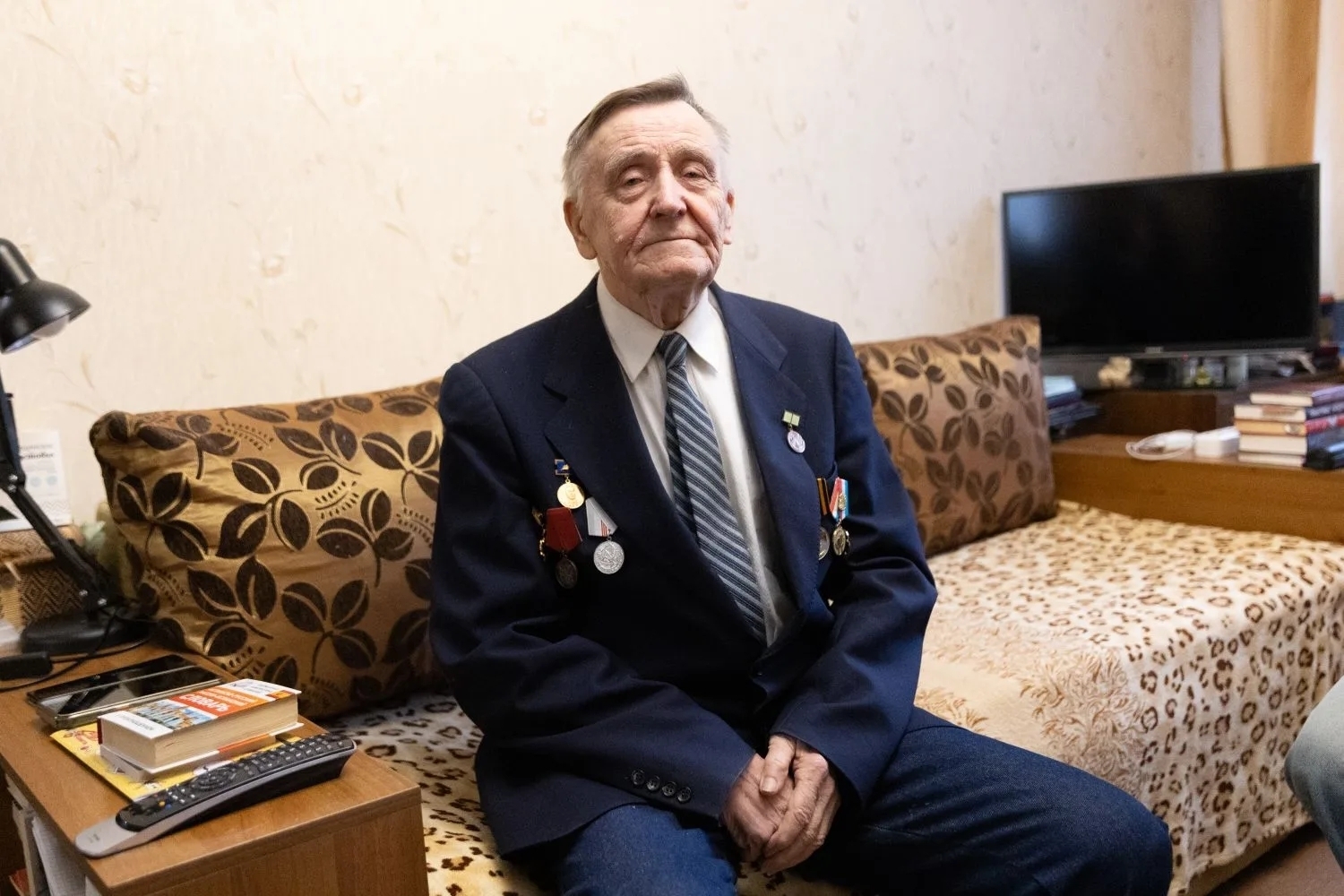 От первого лица: в Самарской области навестили ветеранов в преддверии праздника