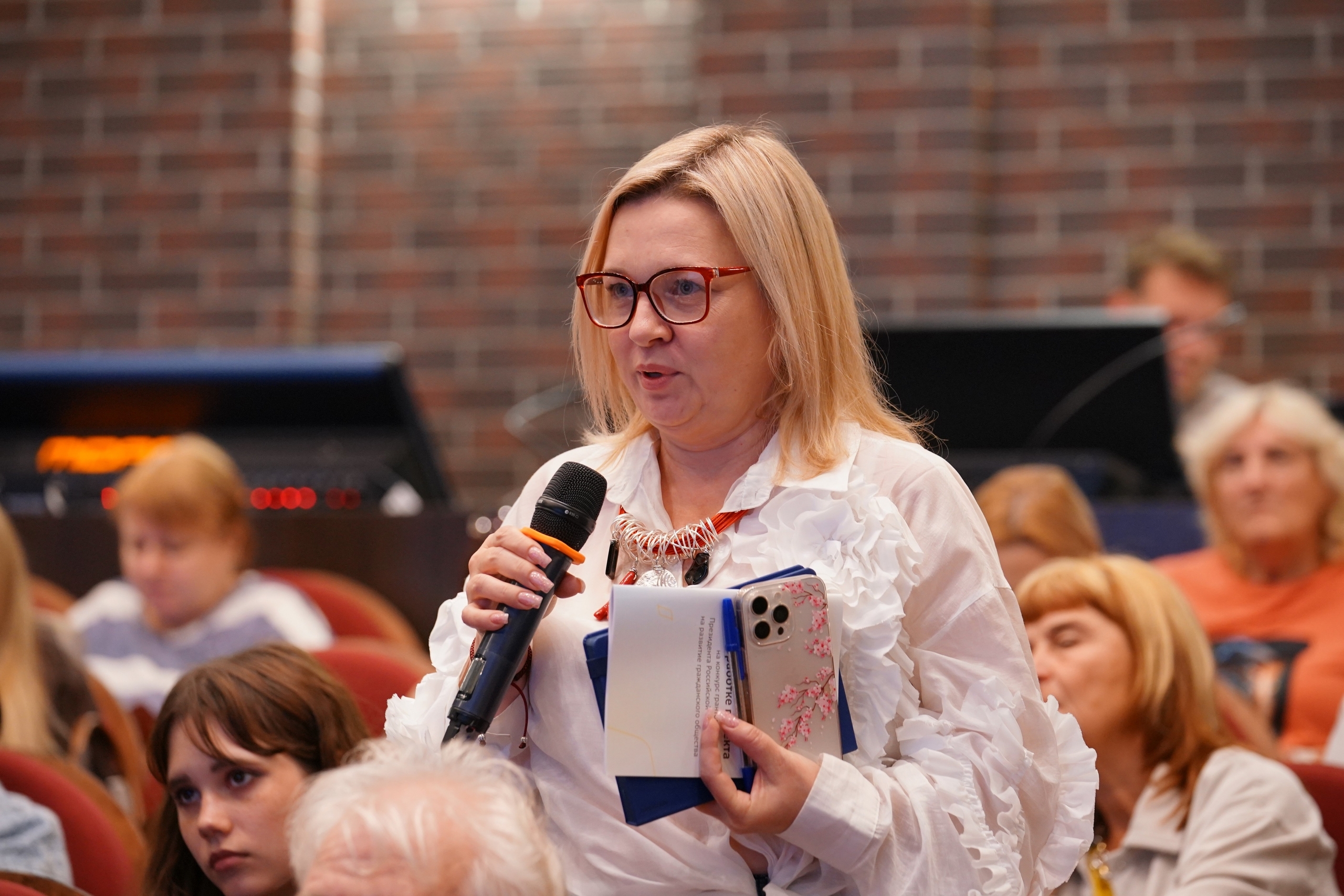Деньги на добрые дела: в областной столице прошел обучающий семинар для НКО