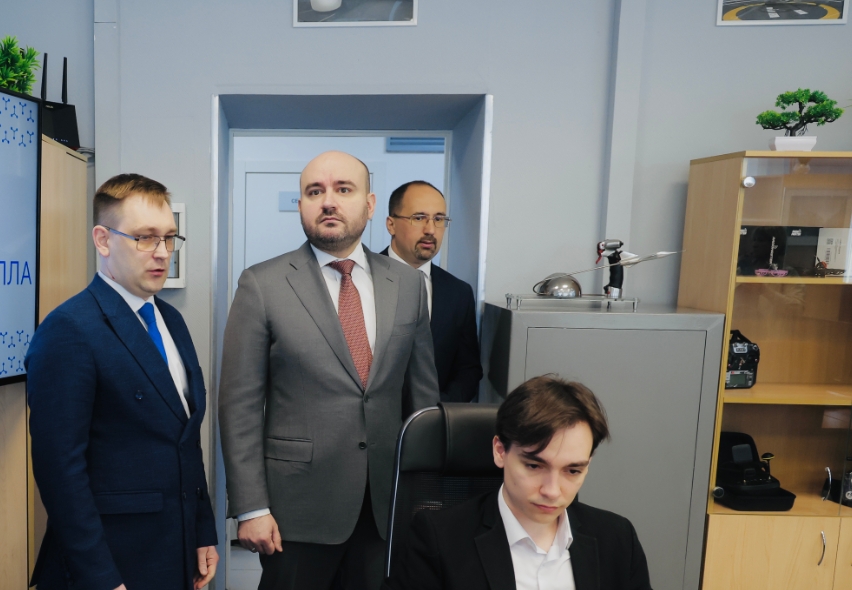 Вячеслав Федорищев рекомендовал ПГУТИ выстраивать партнерство в сфере БПЛА