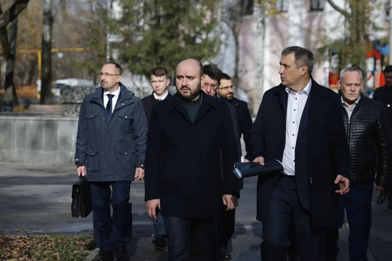 "Вопросов накопилось много": Вячеслав Федорищев с рабочим визитом посетил поселок Мехзавод