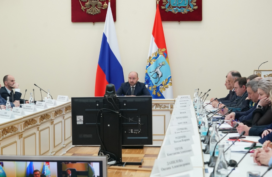 Вячеслав Федорищев оценил работу муниципалитетов с обращениями жителей в социальных сетях