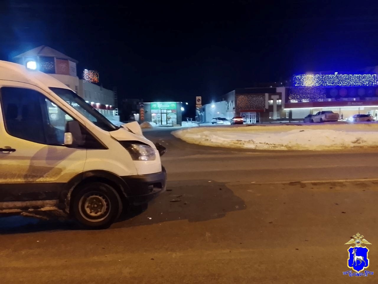 В Тольятти молодой водитель на фургоне сбил сразу двух пешеходов