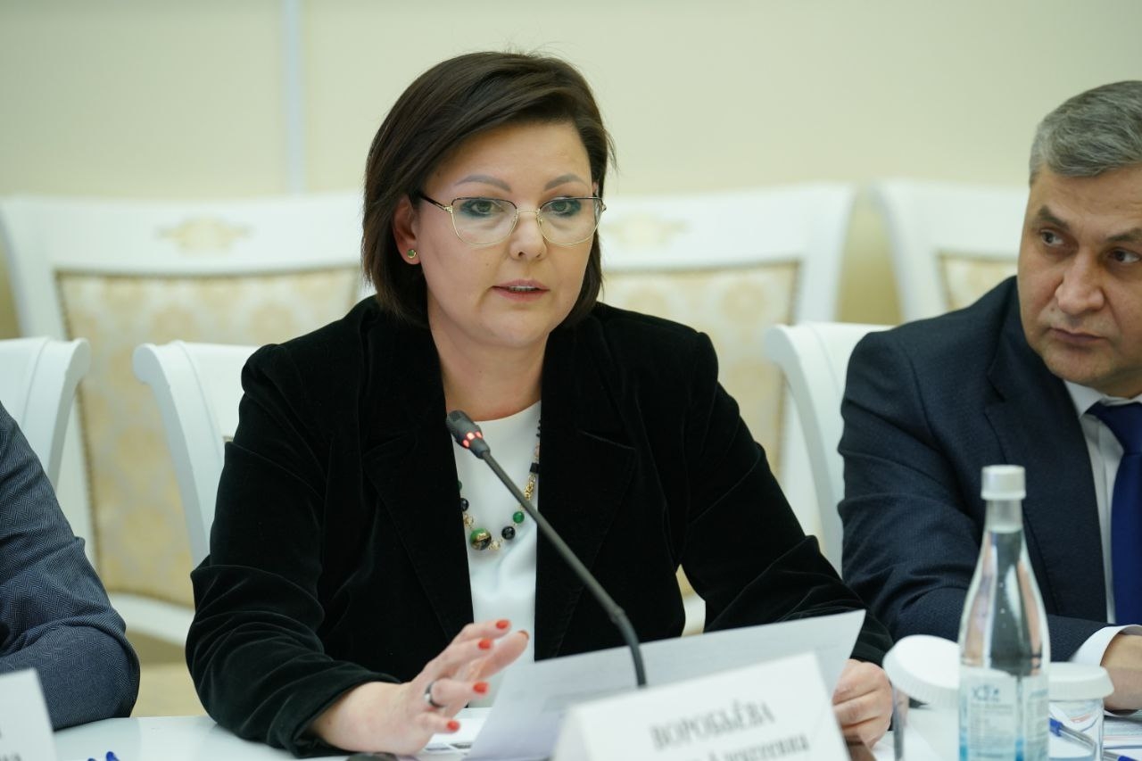Вячеслав Федорищев провел итоговое в 2025 году оперативное совещание Правительства региона