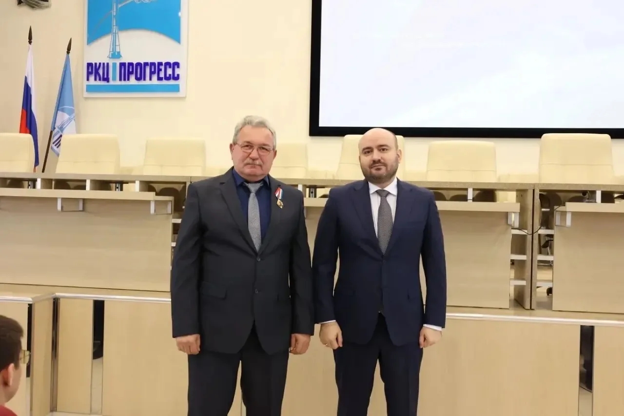 Непревзойденная надежность, востребованность технологий: Вячеслав Федорищев наградил сотрудников и ветеранов РКЦ "Прогресс"