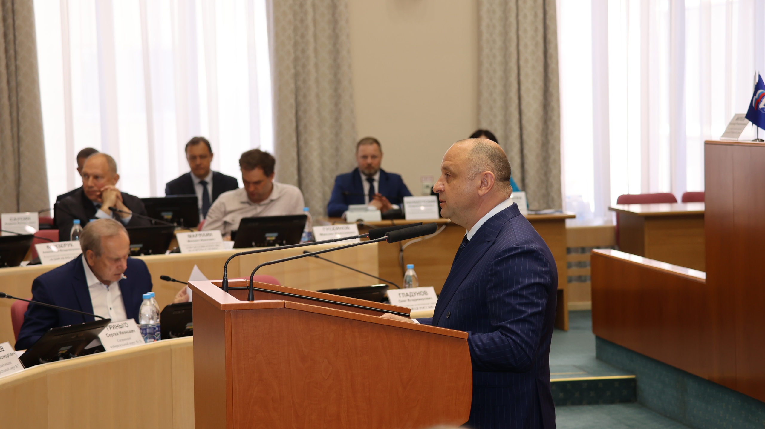 Депутатам Самарской губернской думы представлен отчет о работе регионального Правительства