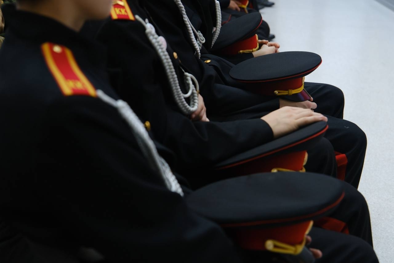 Прыжки, полеты и подвиги: самарская молодежь встретилась с Героями России