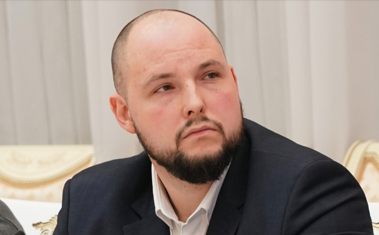 Вячеслав Федорищев представил нового помощника губернатора — Глеба Гордеева