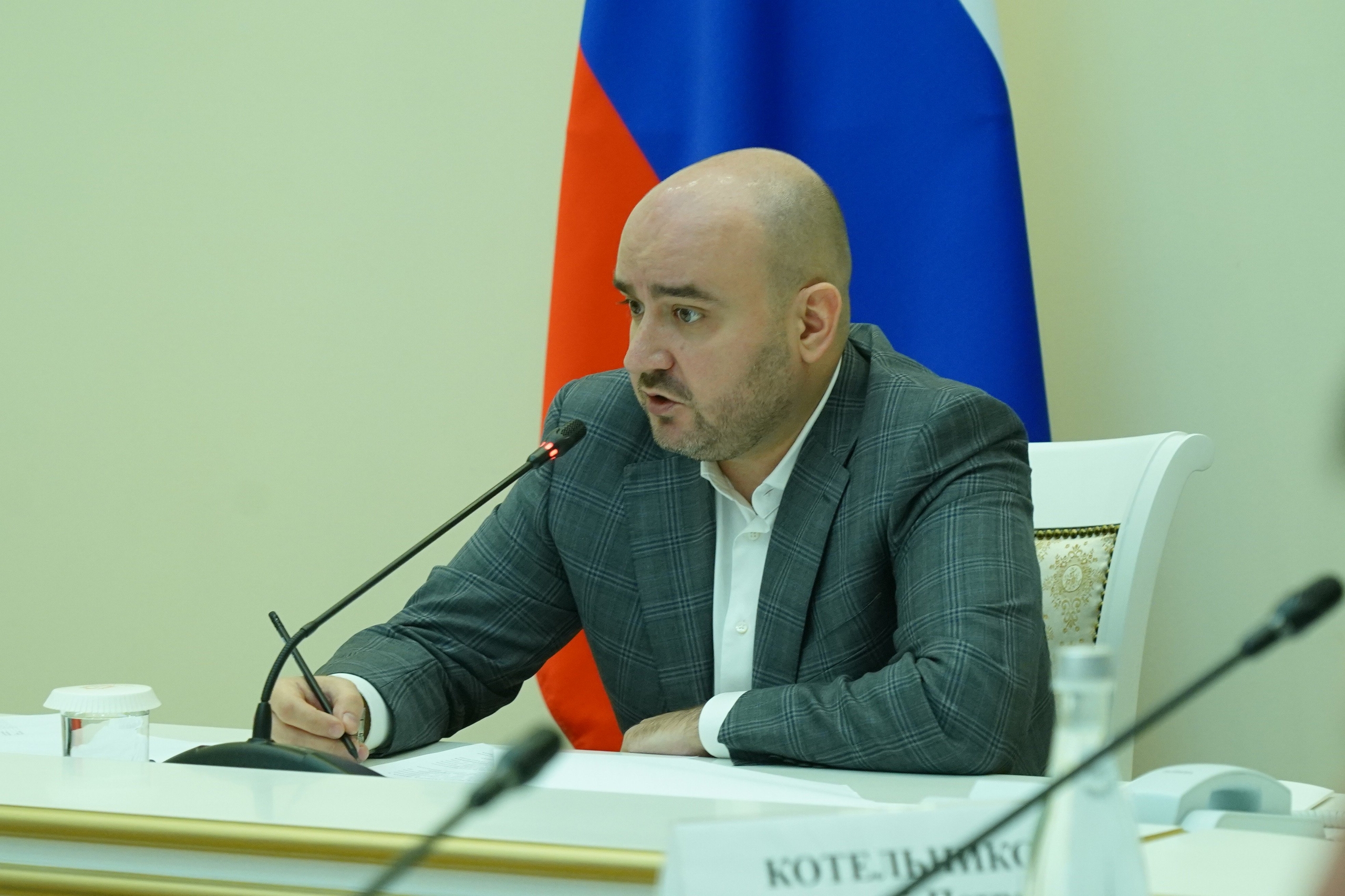 "Начинаем с себя": Вячеслав Федорищев рассказал о сокращении чиновников в регионе