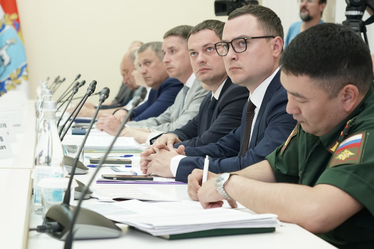 Губернатор Вячеслав Федорищев провел оперативное совещание в новом комплексном формате
