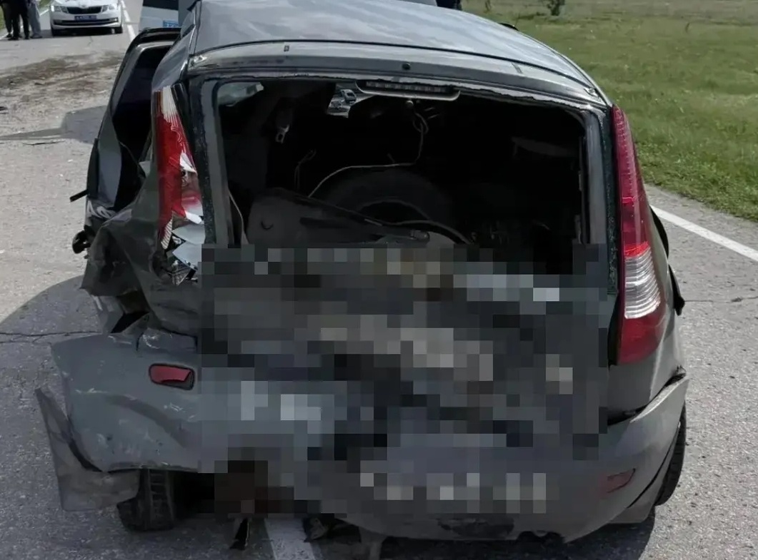 Трое попали в больницу из-за аварии в Клявлинском районе 4 июня