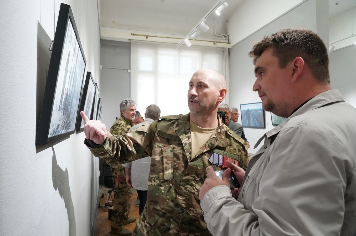 В Самаре проходит выставка о подвигах луганцев