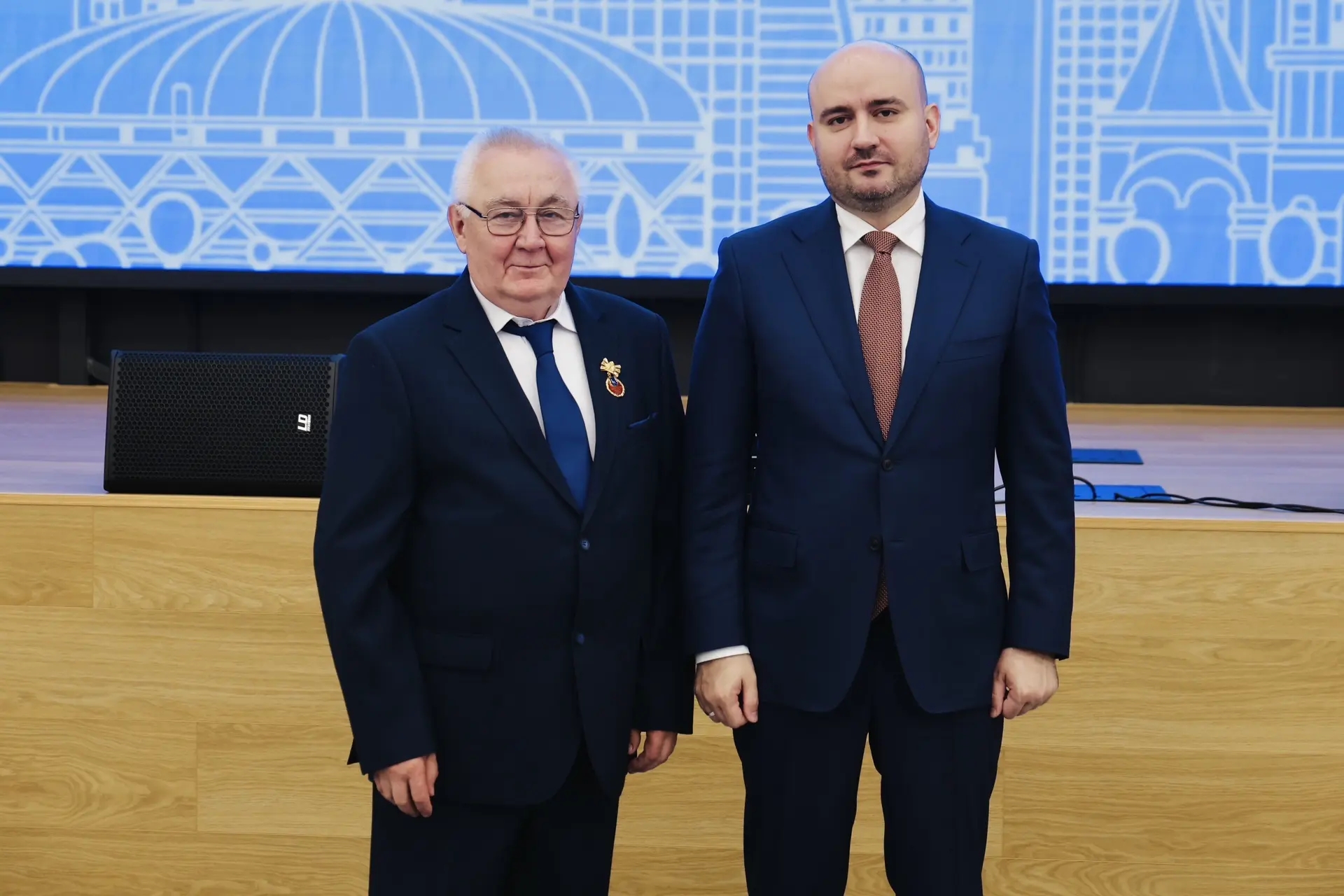 Вячеслав Федорищев поздравил коллектив самарского конструкторского бюро с 70-летием