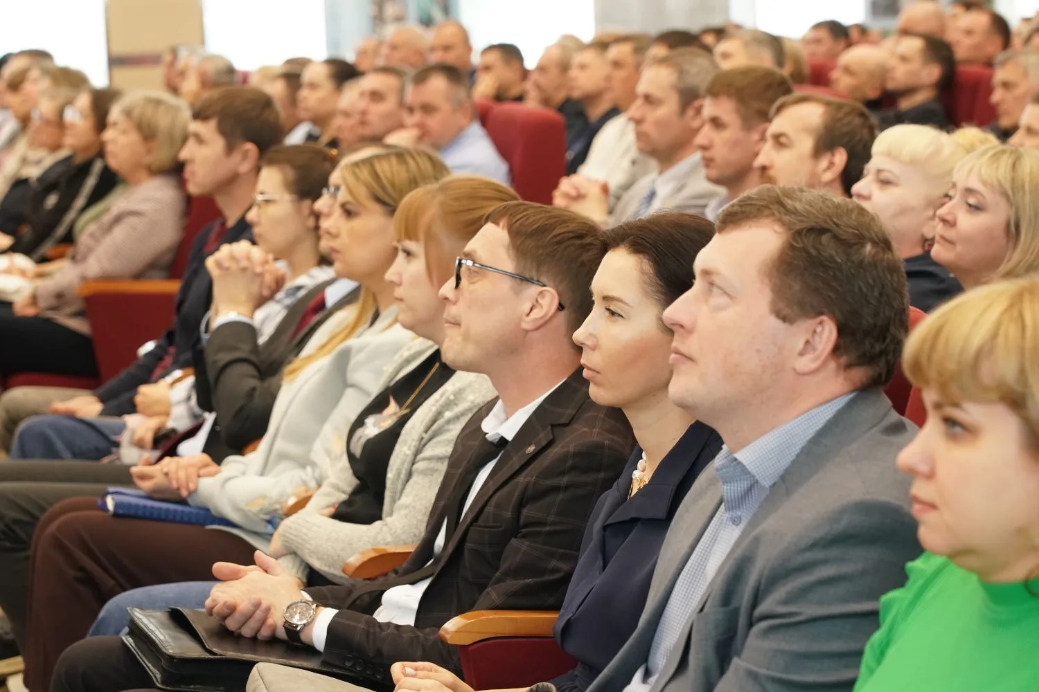 Непревзойденная надежность, востребованность технологий: Вячеслав Федорищев наградил сотрудников и ветеранов РКЦ "Прогресс"