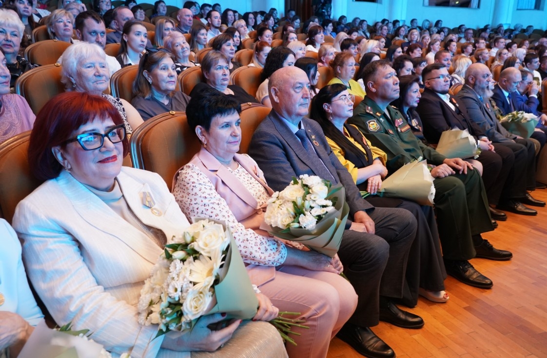 Преданные своему делу: как помощь людям становится смыслом жизни