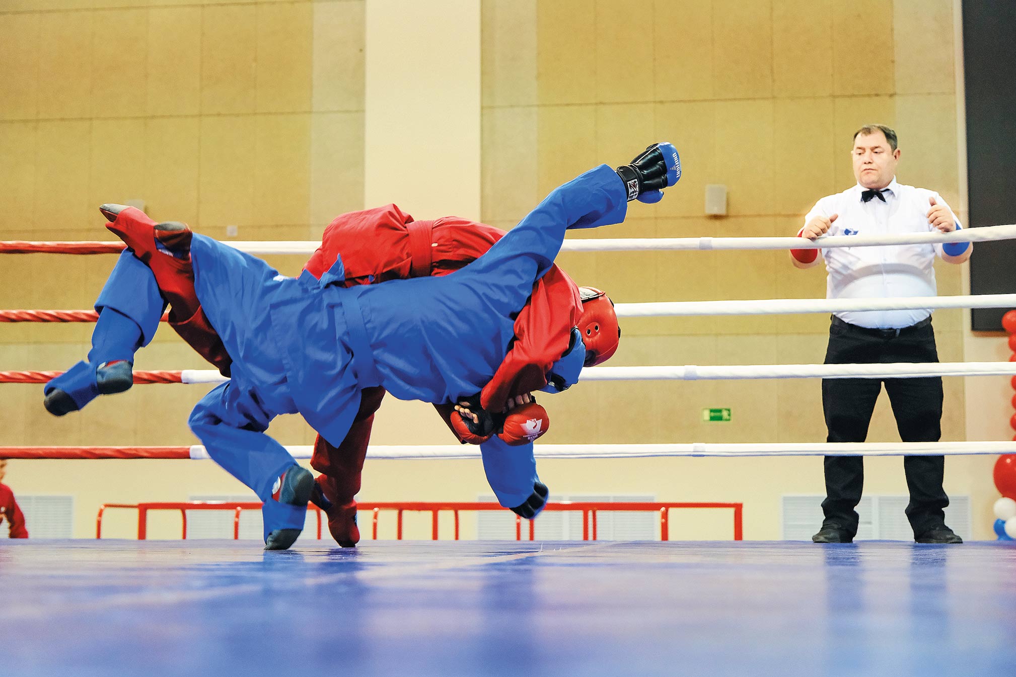 С разбега – на ринг: первенство России по универсальному бою прошло в Самаре