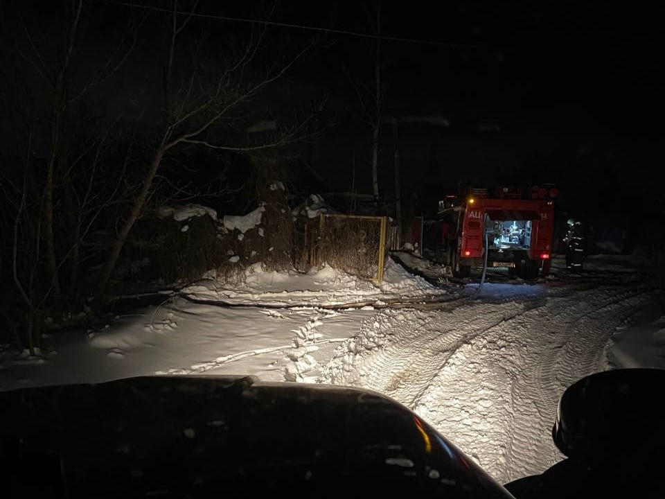 Ночью 14 января в Кинельском районе при пожаре в охранной будке погиб человек