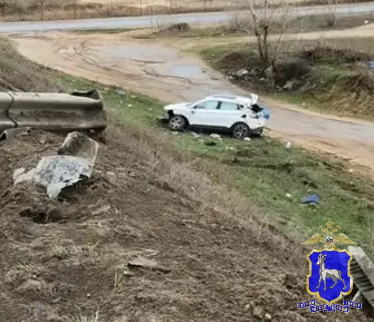 Пенсионер на "Гранте" вылетел с трассы в кювет в Самарской области