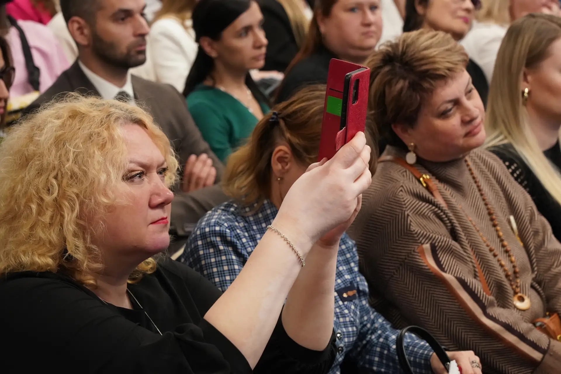 Перспективы, тренды и новые возможности: в Самарской области стартовала Неделя креативного бизнеса