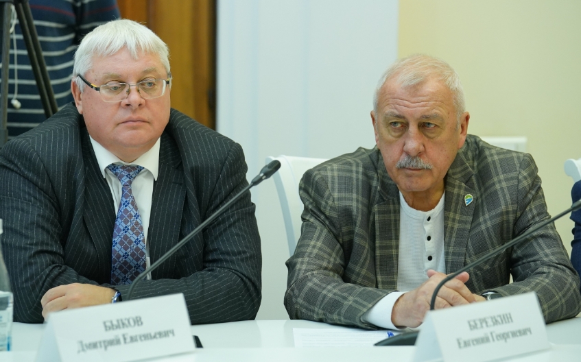 Вячеслав Федорищев провел заседание Попечительского Совета самарского областного отделения Русского географического общества
