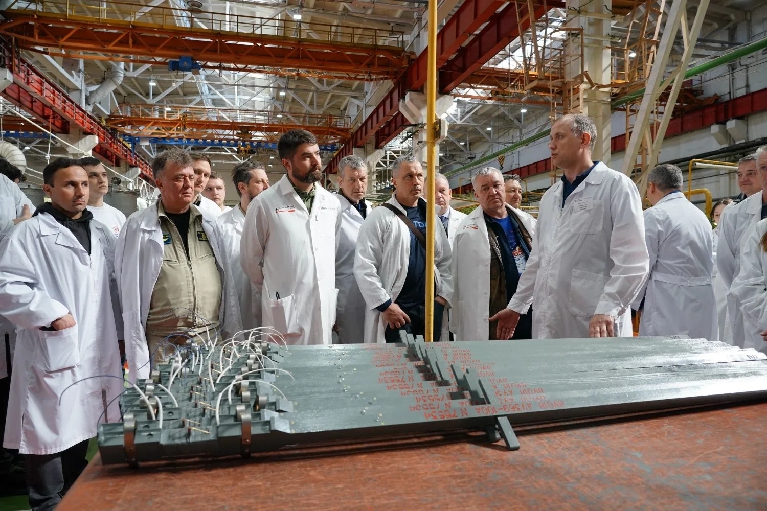 Поднимали на орбиту: космонавты побывали на самарском двигателестроительном заводе