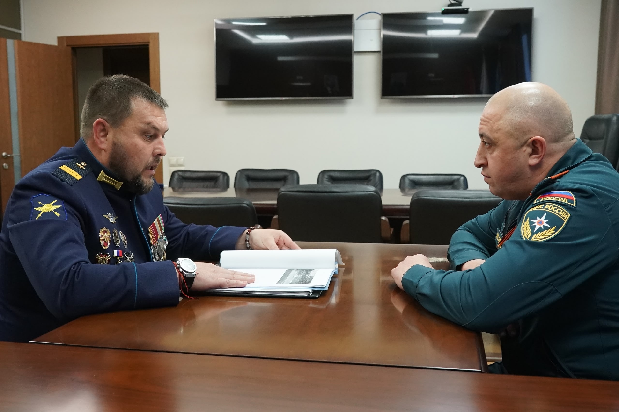Предотвратить забвение: проект участника "Школы героев" получил поддержку главы областного МЧС