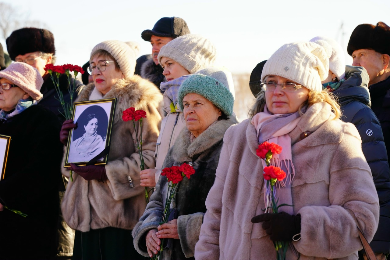 Победа над забвением: останки Аксаковых предали земле