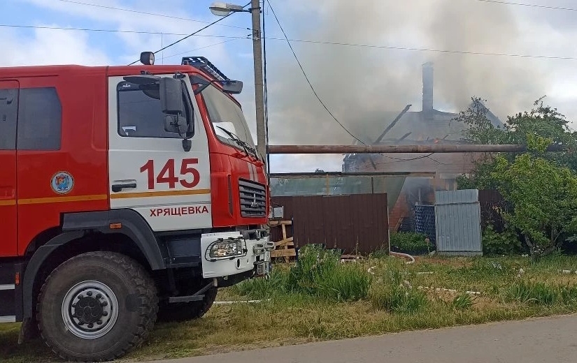 Утром 3 июня в Хрящевке вспыхнул частный дом на 130 "квадратах"