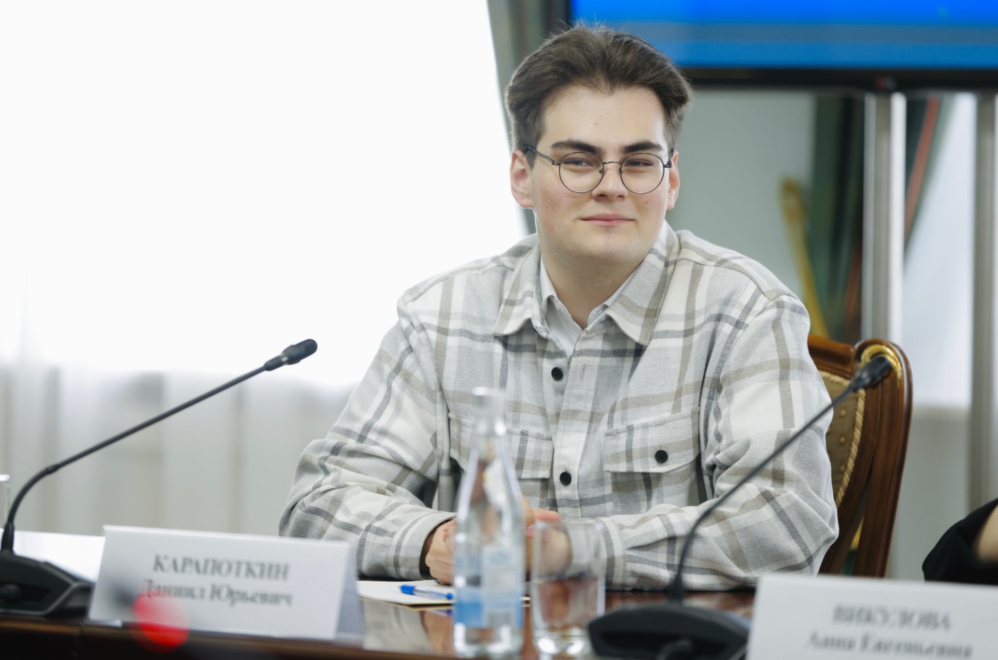 Вячеслав Федорищев пригласил выпускников вузов на работу в органы власти региона