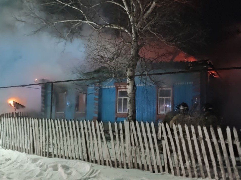 В Челно-Вершинском районе сгорел жилой дом