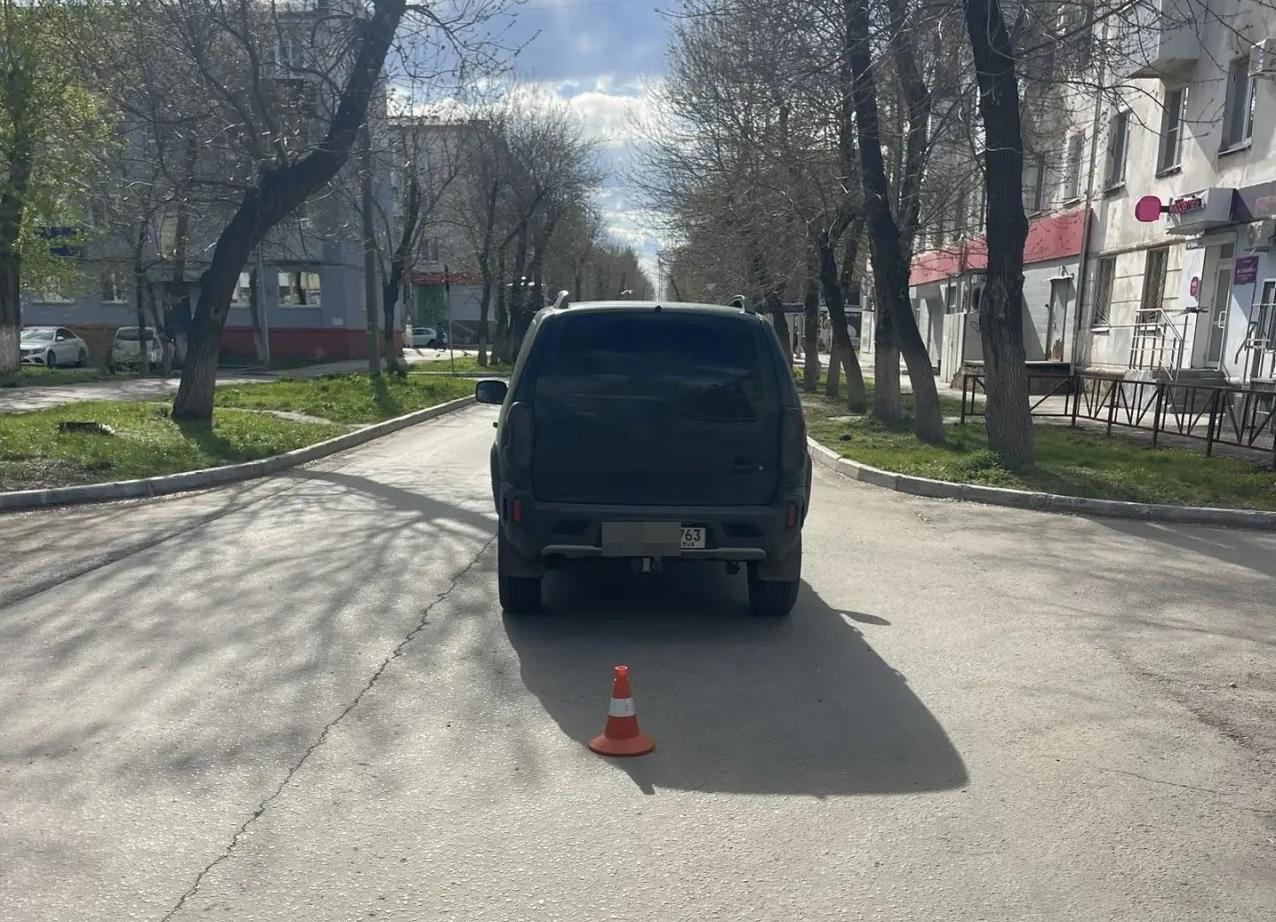 Под Новокуйбышевском "Калину" разорвало пополам после массового ДТП