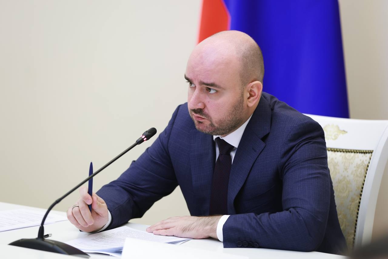 Вячеславу Федорищеву на оперативном совещании доложили о работе по восстановлению прав обманутых дольщиков